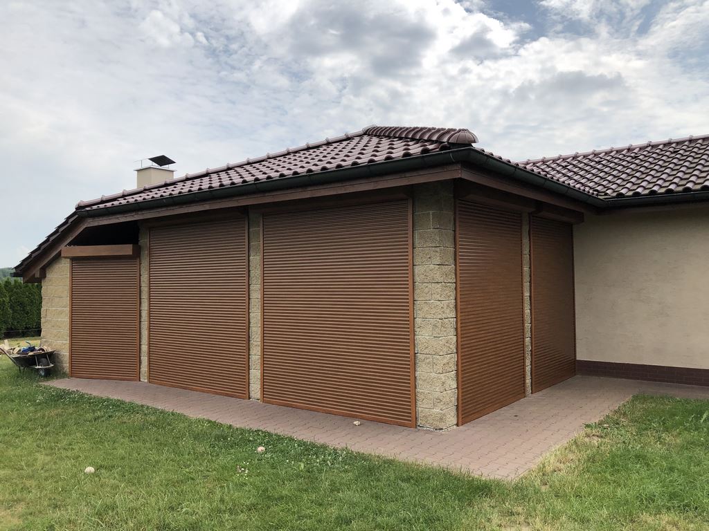 Venkovní hliníkové rolety